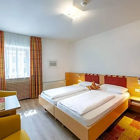 Hotel Figl ***s