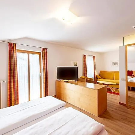 Hotel Figl ***s